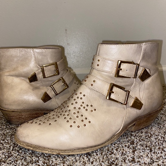Western Booties - Picture 1 of 2